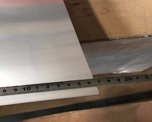 Aluminum plate manufacturer