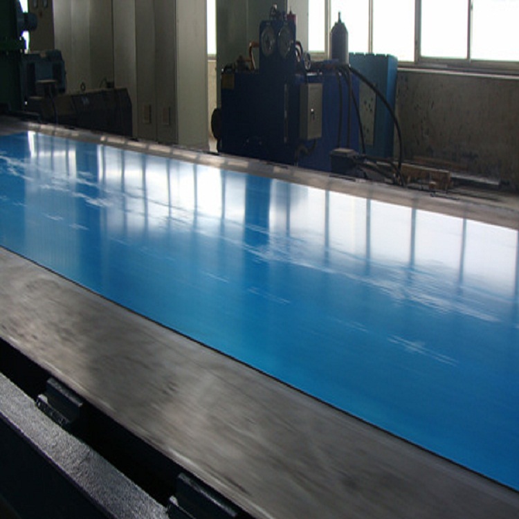 Aluminum plate manufacturer